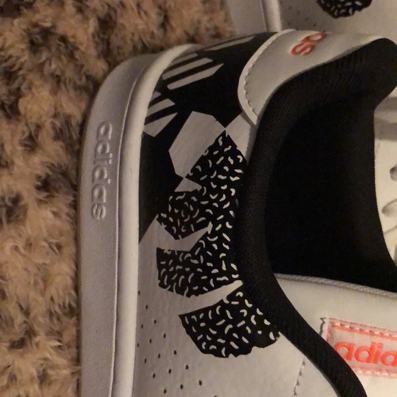 Adidas Advantage Sneakers size 10M - Picture 2 of 4